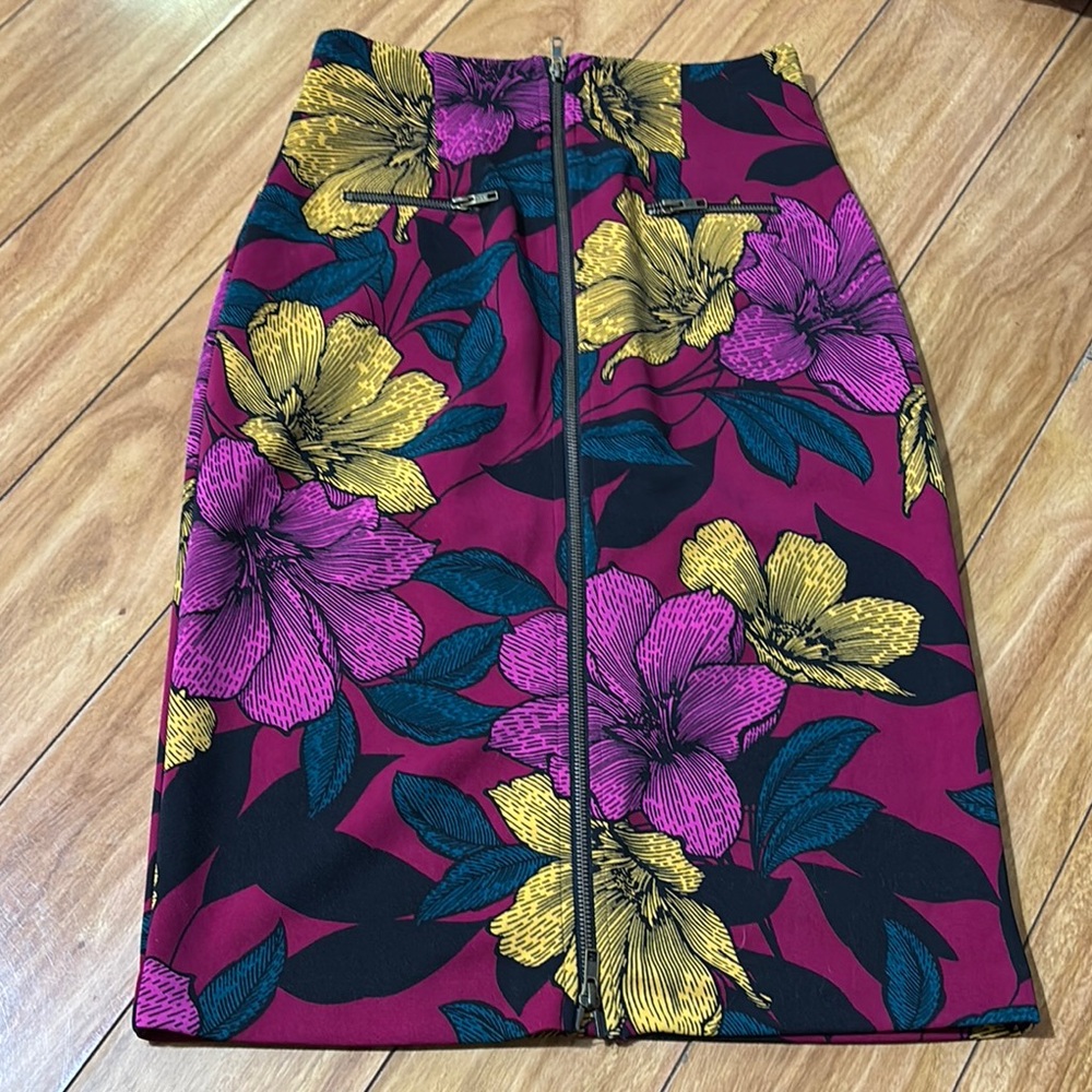 Floral Pencil Skirt - Multicolor